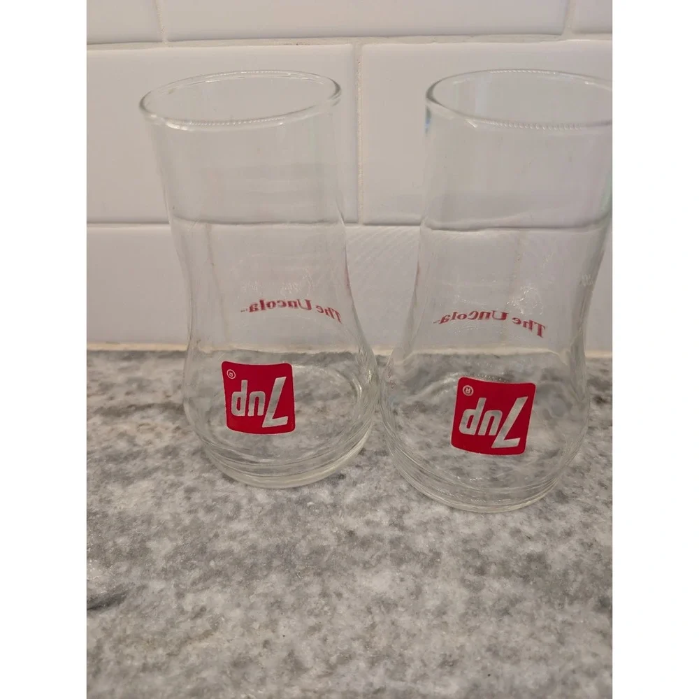 Vintage 7Up The Uncola Upside Down Glass Seven-Up Co Drinking Glasses Set Of‎ 2